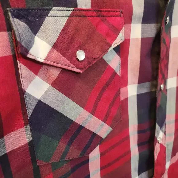 Wrangler Men's X-Long Tails Red Plaid Button-Up Pearl Snap Shirt - Size 16 - Picture 4 of 7